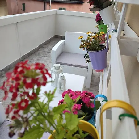 La Rosa Blutique Guesthouse - Boutique Apartment Near Como Montano Lucino Exterior photo